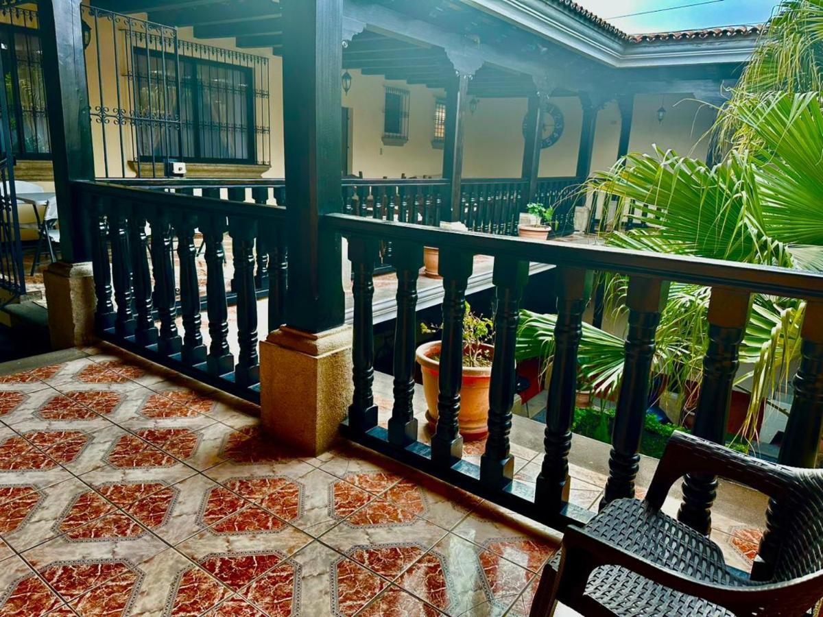Real Marquez Hotel Antigua Exterior foto